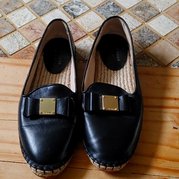 Ladies Cole Haan shoes - Picture 1 of 4